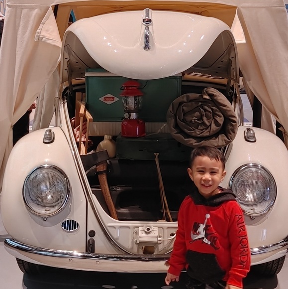 Meet your Posher, Kristian - Picture 1 of 1